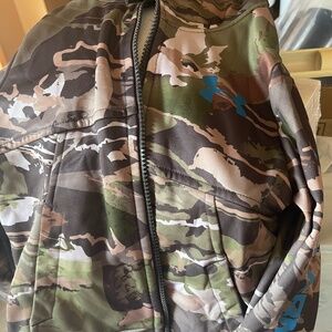 Boys under armour jacket